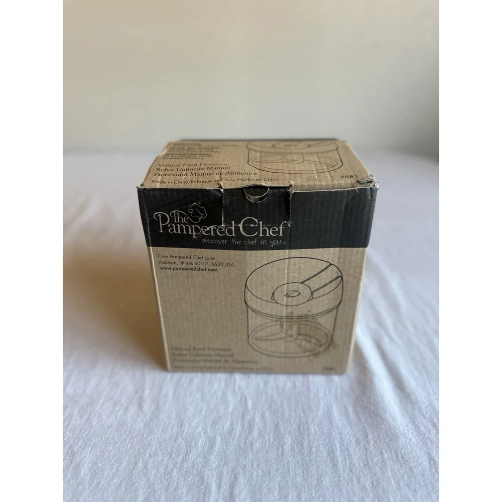 Pampered Chef Manual Food Processor #2581 In Original Box‎